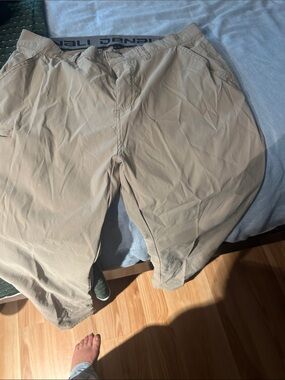 Men's Lightweight Tan Chino Pants